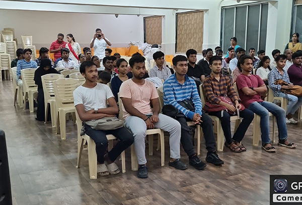 Chembur Karnataka Night College Sharing and Caring