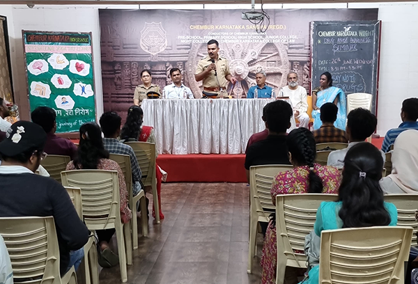 Chembur Karnataka Night College Sharing and Caring