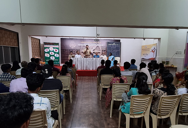 Chembur Karnataka Night College Sharing and Caring